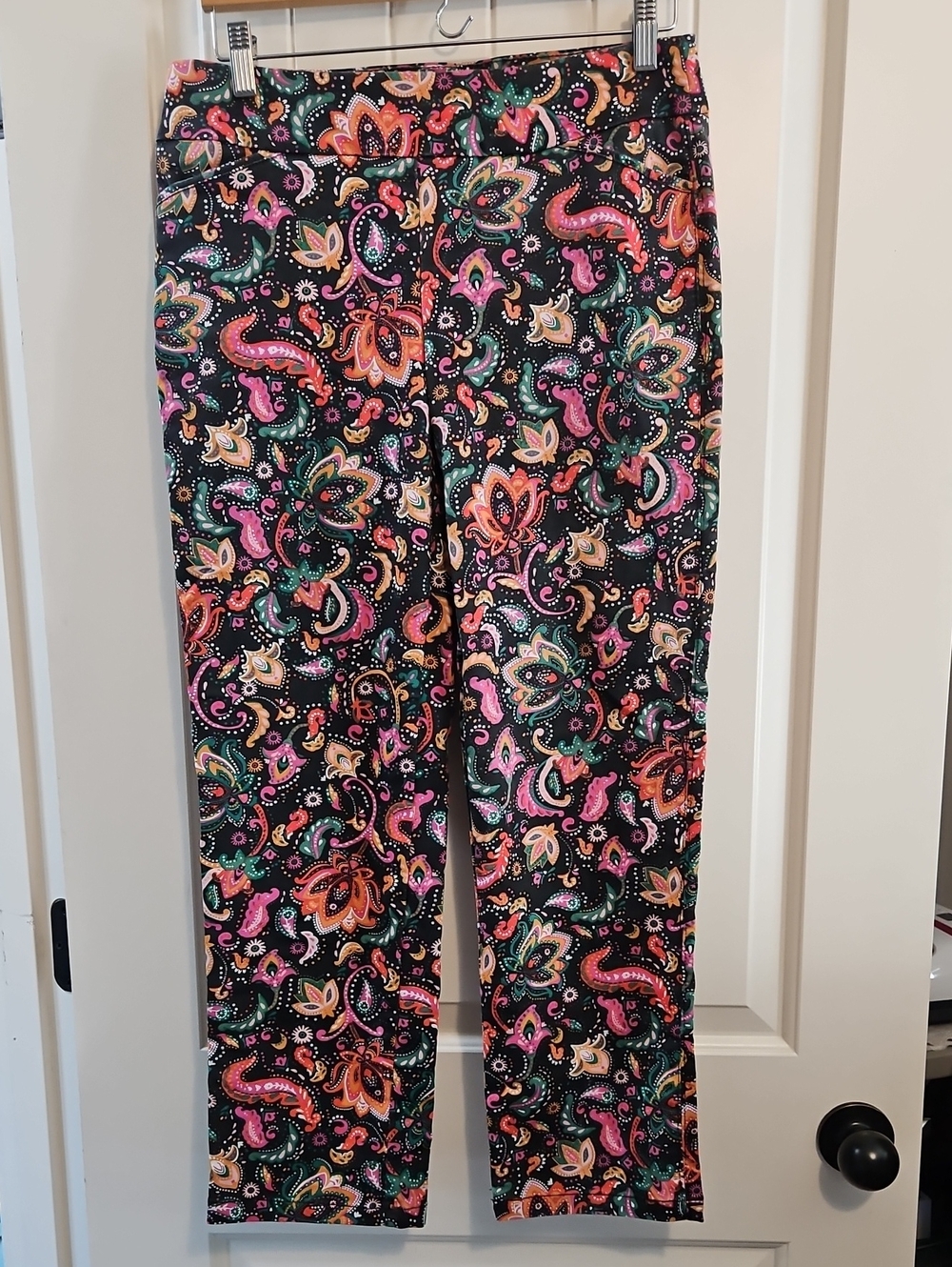croft & barrow Black Paisley Leggings with Pink, Orange and Green Accents